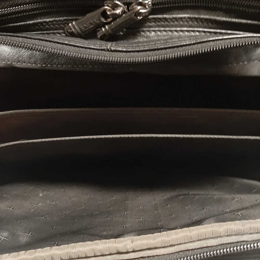 Tumi Backpack 96186D4 17x15x9 Black Leather Mens Business Travel Bag